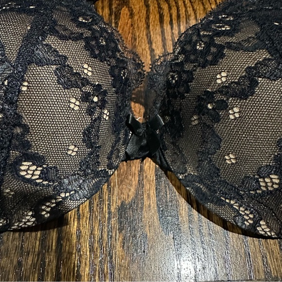 Very Sexy Lace Push Up Bra - Picture 2 of 6